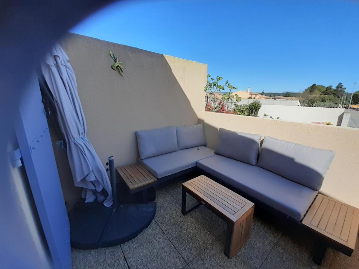 Sous Le Soleil Des Alpilles Daire Mouries Dış mekan fotoğraf